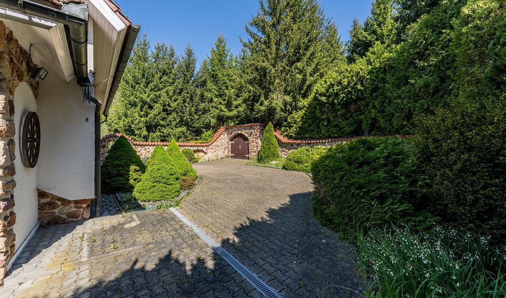 Prodej domu 289 m² s pozemkem 3 375 m², Družec – náhled fotky 53