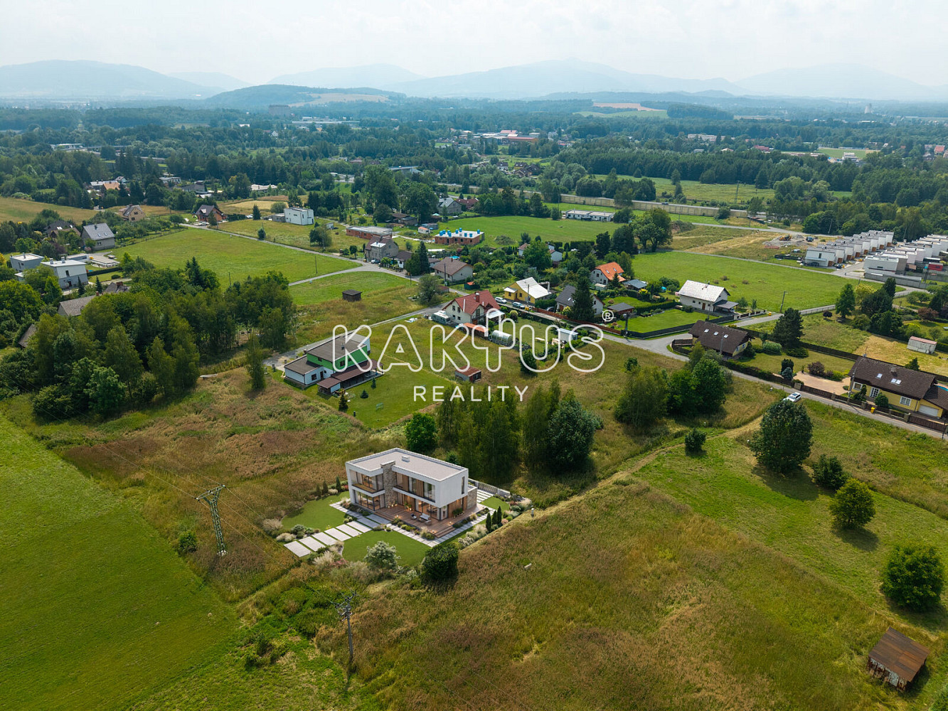 Prodej stavebního pozemku 1 250 m² — photo 5