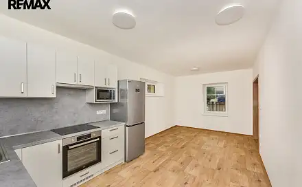 Pronájem domu 130 m² s pozemkem 335 m², U pomníku, Zruč-Senec - Senec, okres Plzeň-sever