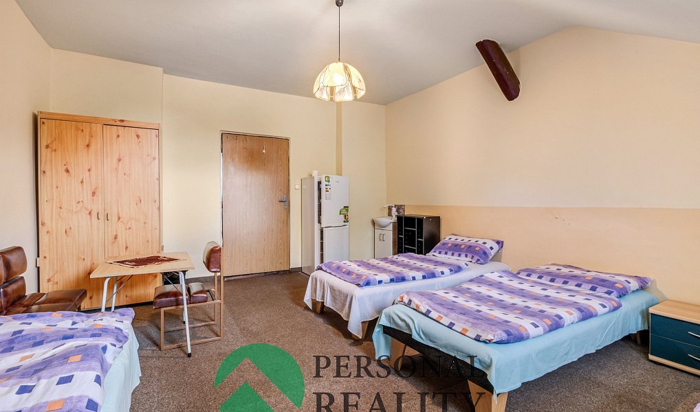 Prodej domu 450 m² s pozemkem 1 559 m², Podbořany – náhled fotky 36