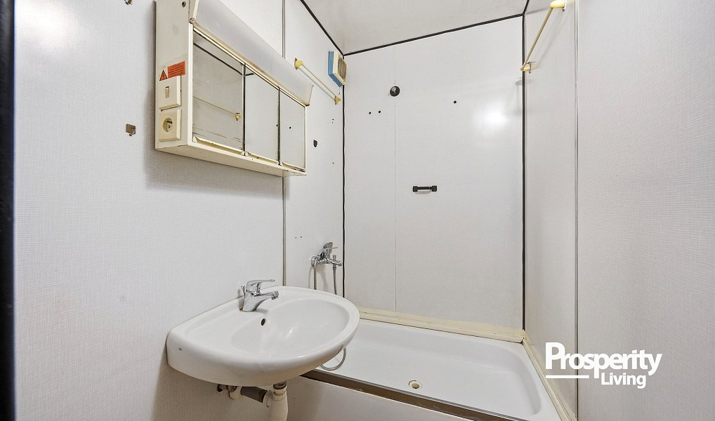 Prodej bytu 1+kk 30 m², Teplice – náhled fotky 14