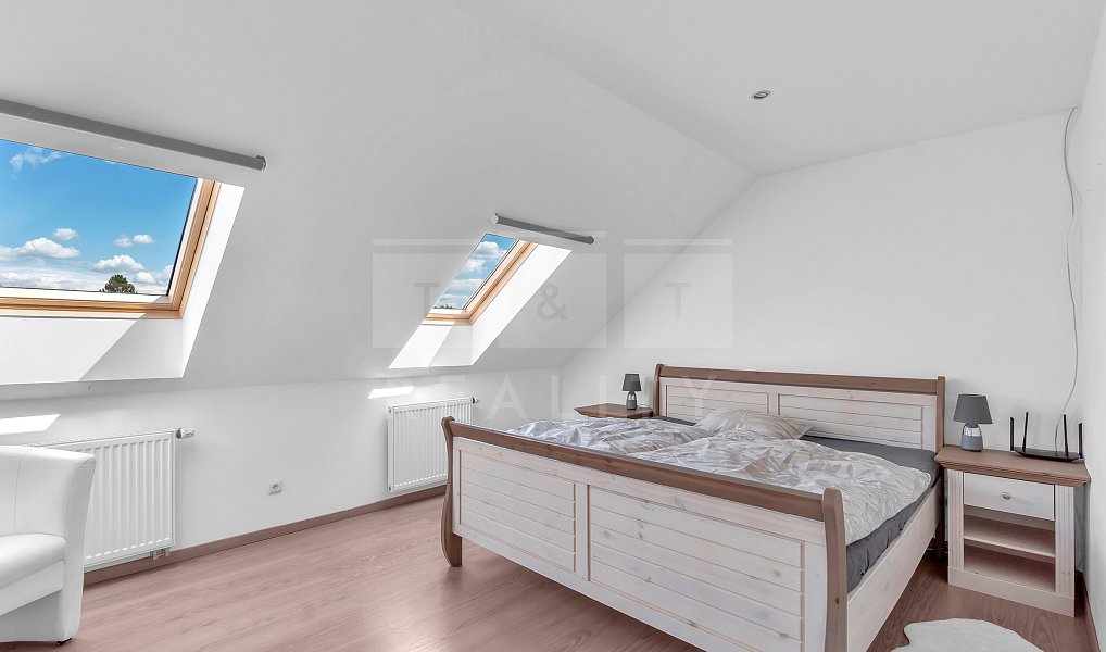 Prodej domu 167 m² s pozemkem 667 m², Hradec Králové – náhled fotky 26