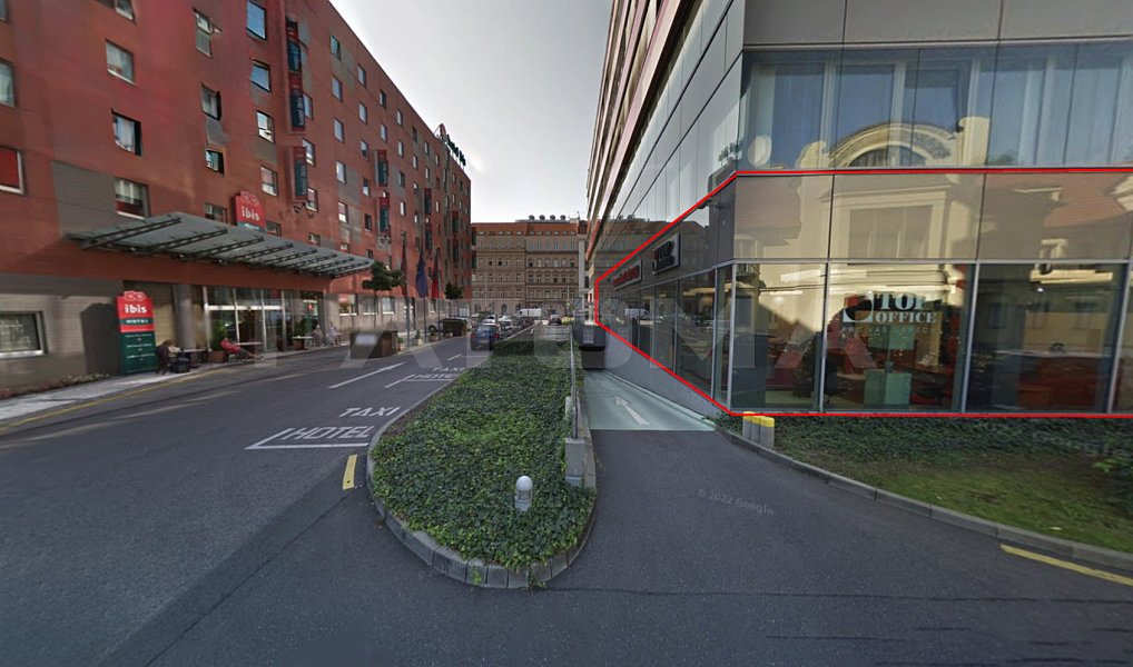 Pronájem kanceláře 315 m², Praha – náhled fotky 9