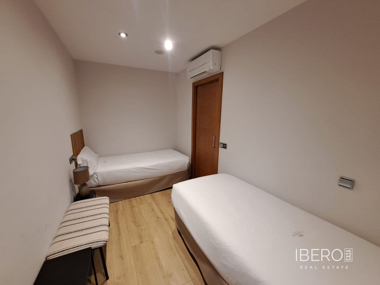 Piso 4+kk – Santiago de Compostela, O Ensanche - Vista 4