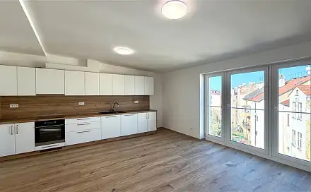 Pronájem bytu 4+kk 105 m², Evropská, Cheb