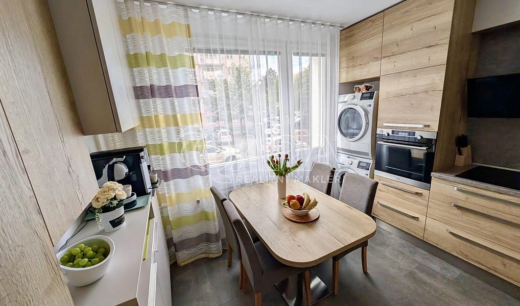 Prodej bytu 4+1 92 m², Plzeň – náhled fotky 4