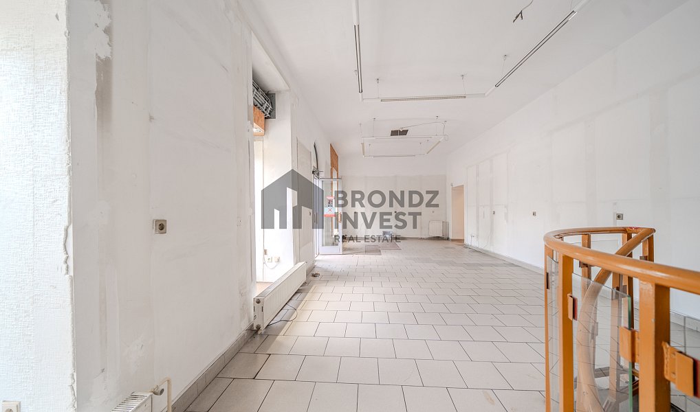Pronájem obchodních prostor 101 m², Praha – náhled fotky 11