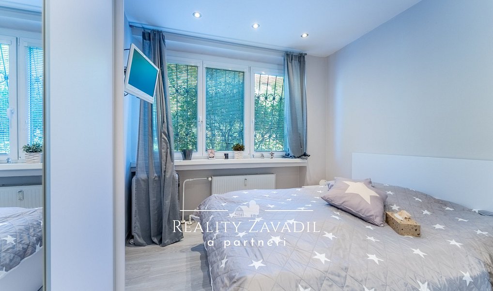 Prodej bytu 3+1 77 m², Praha – náhled fotky 14