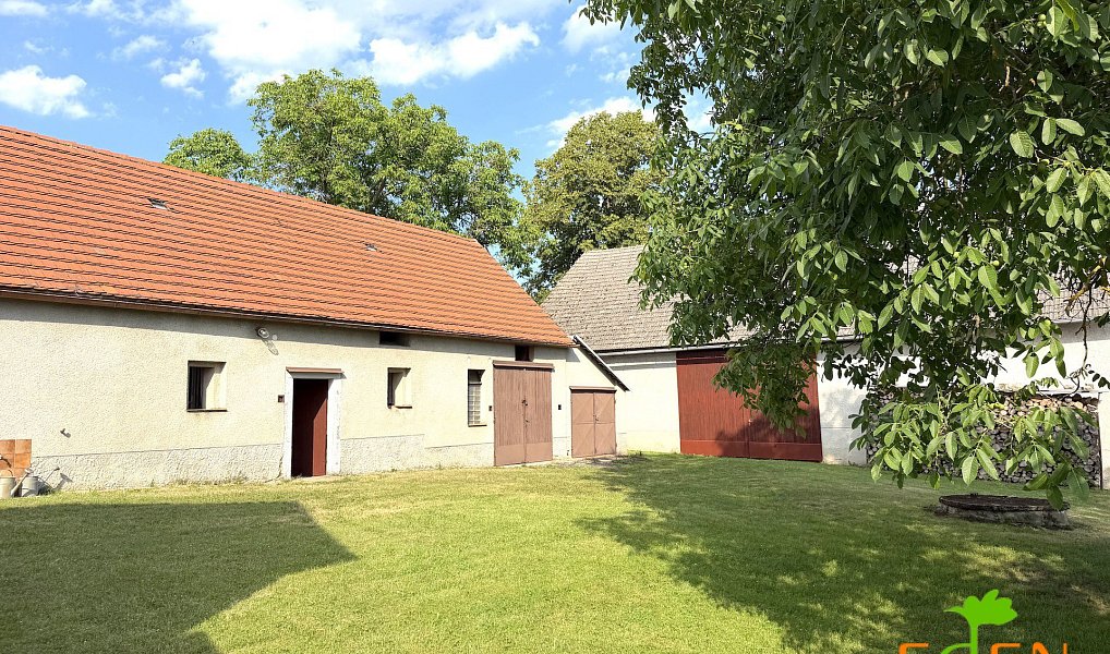Prodej domu 175 m² s pozemkem 4 223 m², Kasejovice – náhled fotky 16