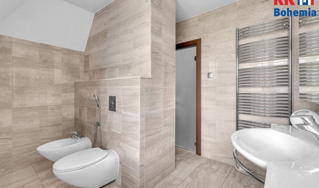 Prodej domu 696 m² s pozemkem 3 230 m², Turnov – náhled fotky 17
