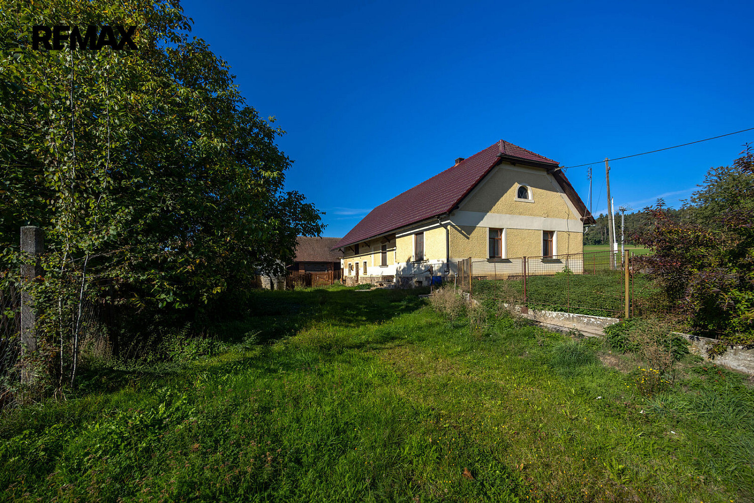 Prodej domu 70 m² s pozemkem 29 983 m²