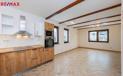 Pronájem bytu 3+kk 138 m², K Vlásence, Praha 5 - Lipence