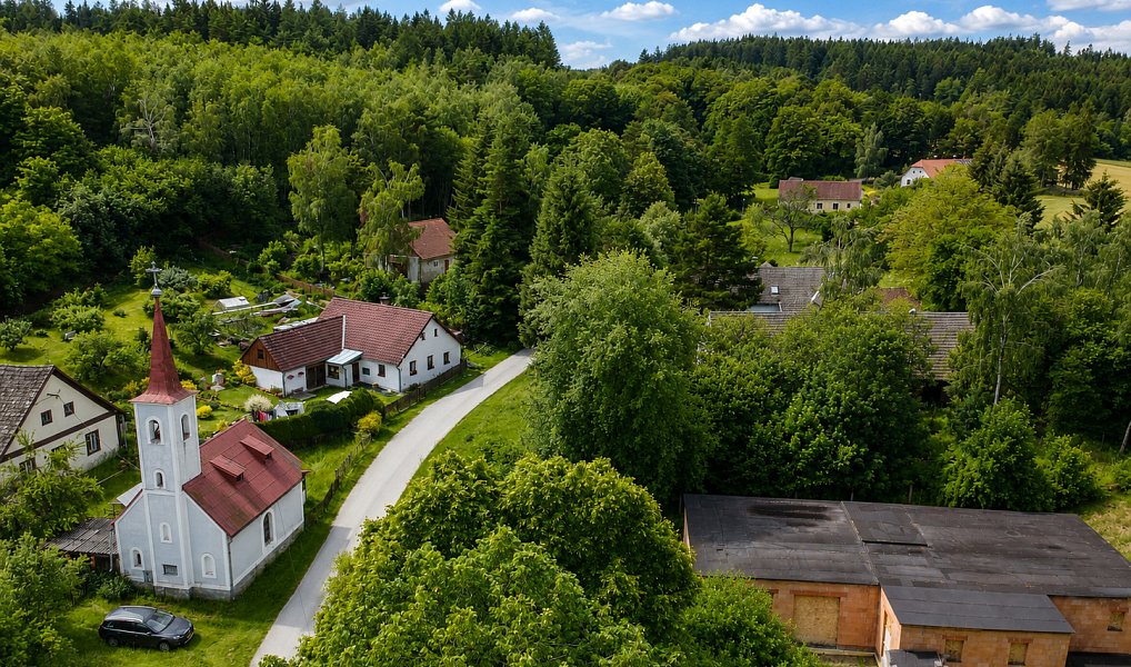 Prodej domu 263 m² s pozemkem 3 091 m², Staré Město pod Landštejnem – náhled fotky 22