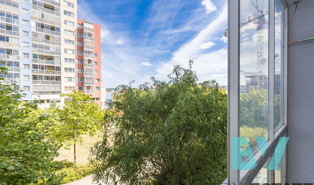 Prodej bytu 2+kk 49 m², Praha – náhled fotky 17