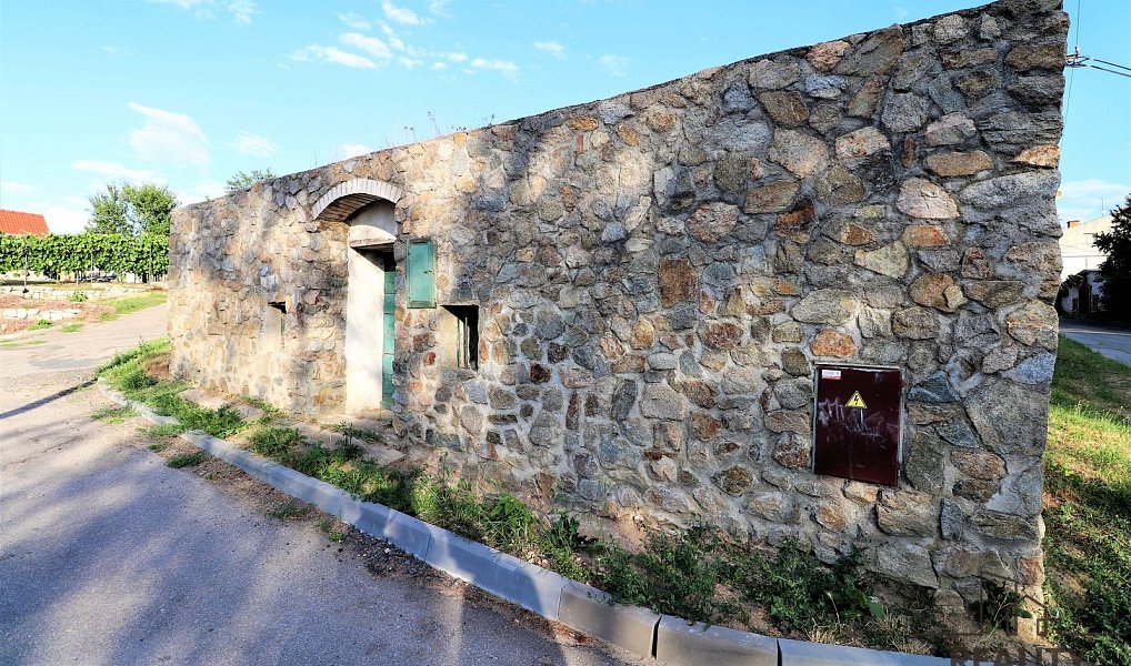 Pronájem garáže, 37 m², Břeclav, Hlohovec