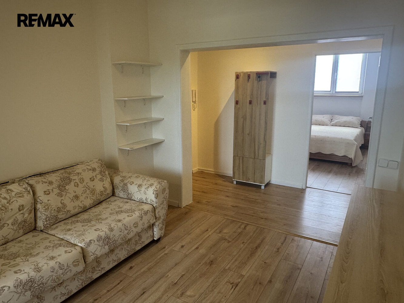 Pronájem bytu 2+1 55 m² – fotografie 2