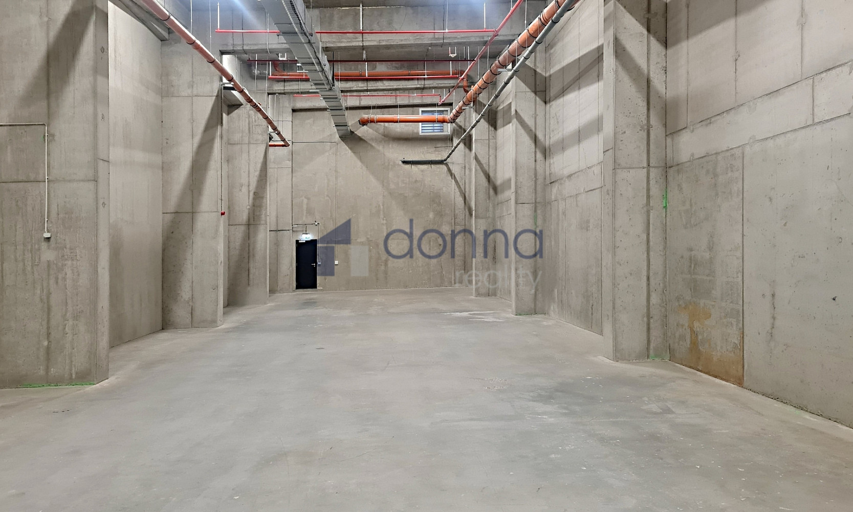 Pronájem skladovacích prostor 260 m² – fotografie 2