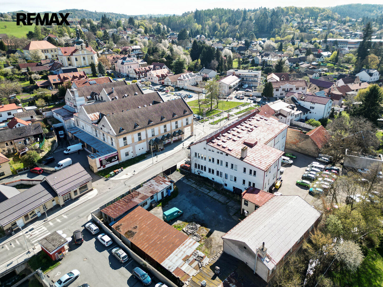 Pronájem obchodních prostor 495 m² – fotografie 2