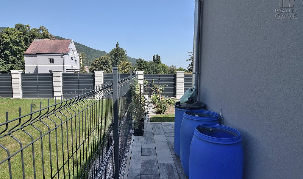 Prodej domu 134 m² s pozemkem 747 m², Krupka – náhled fotky 36