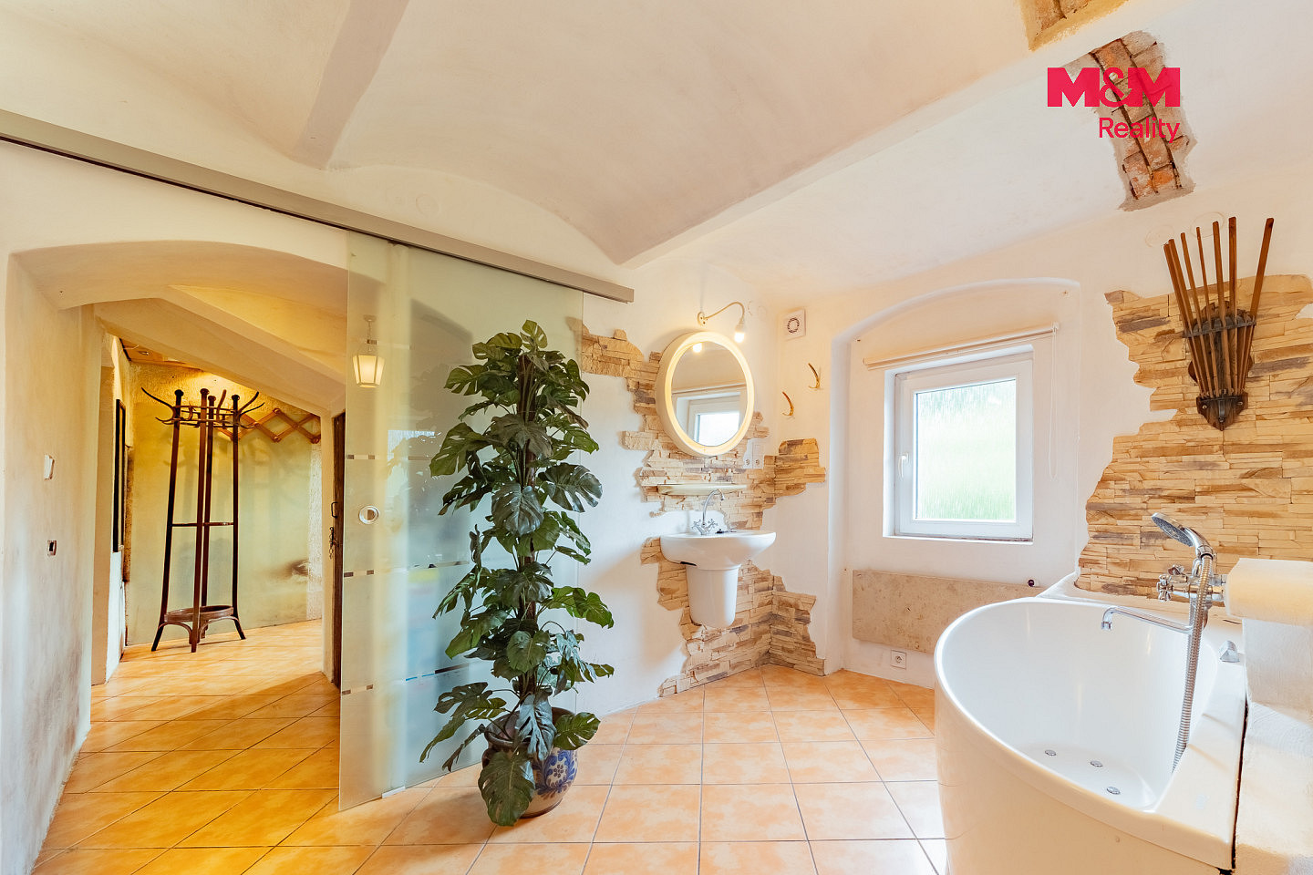 Prodej domu 153 m² s pozemkem 796 m² — photo 2