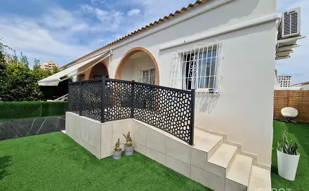 Prodej domu 60 m² s pozemkem 120 m², Torrevieja, Španělsko