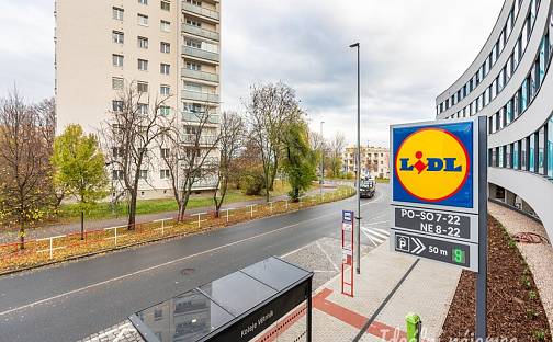 Pronájem bytu 1+kk 27 m², Na Větrníku, Praha 6