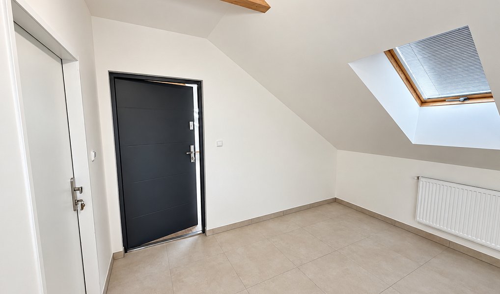 Pronájem bytu 1+kk 45 m², Čáslav – náhled fotky 2