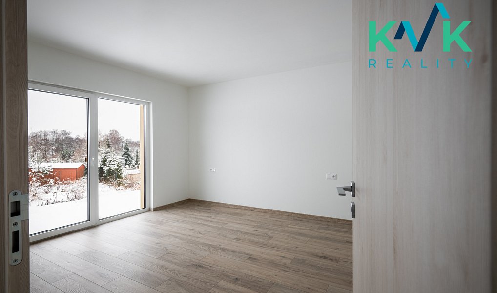 Prodej domu 160 m² s pozemkem 690 m², Sadov – náhled fotky 13