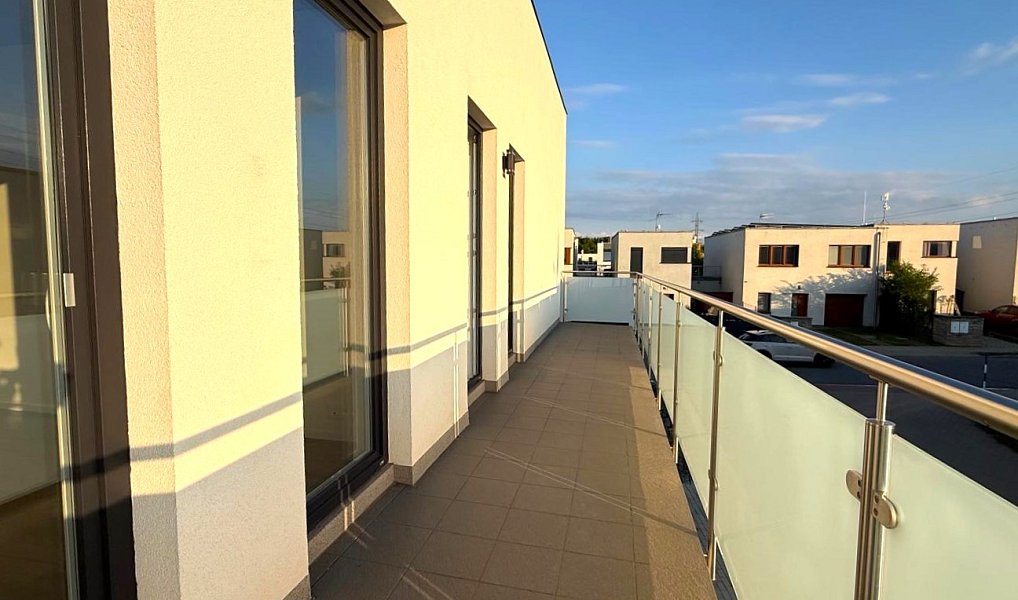 Prodej bytu 3+kk 80 m², Praha – náhled fotky 10