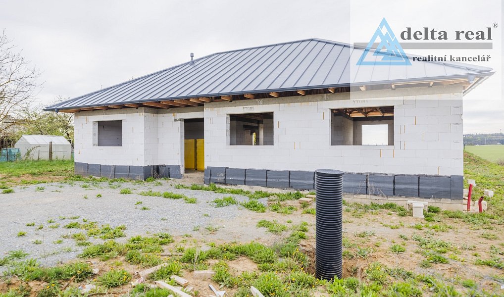 Prodej domu 221 m² s pozemkem 910 m², Loštice – náhled fotky 5