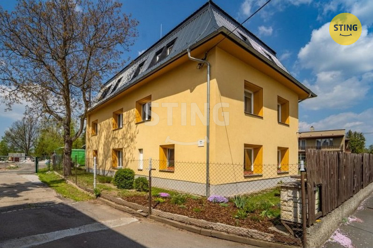 Pronájem bytu 1+1 61 m² – fotografie 3