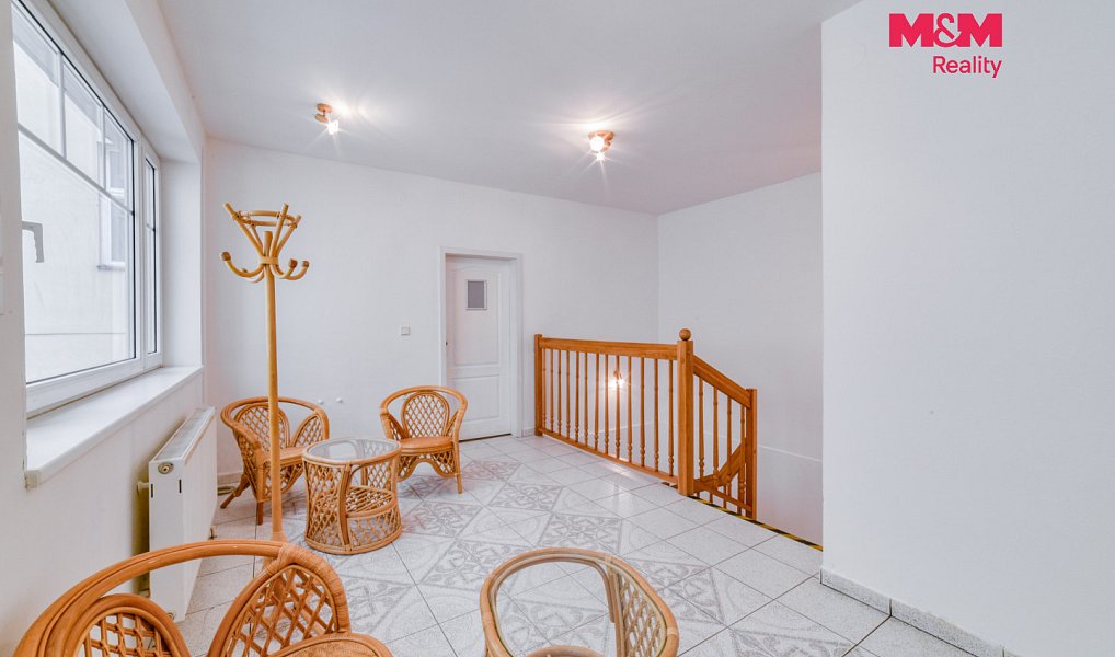Pronájem obchodních prostor 35 m², Mariánské Lázně – náhled fotky 6