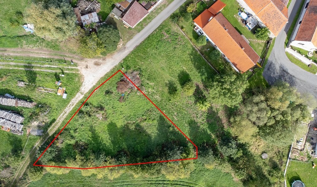 Prodej stavebního pozemku 992 m², Horažďovice – náhled fotky 4