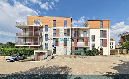 Pronájem bytu 3+kk 92 m²
