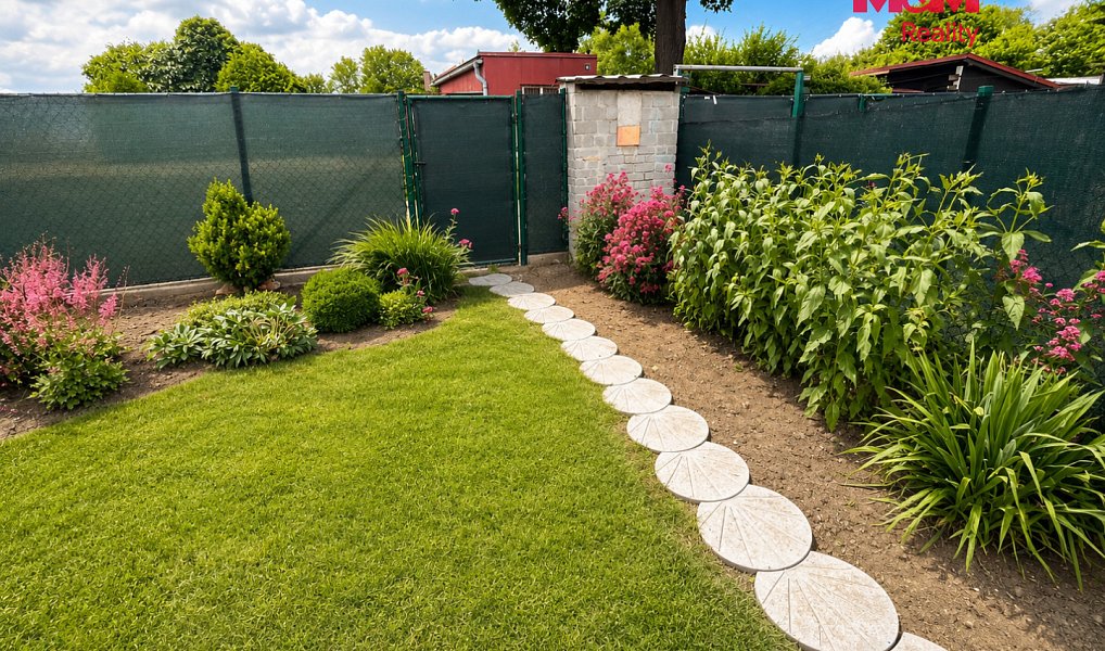 Prodej zahrady 398 m², Louny – náhled fotky 10