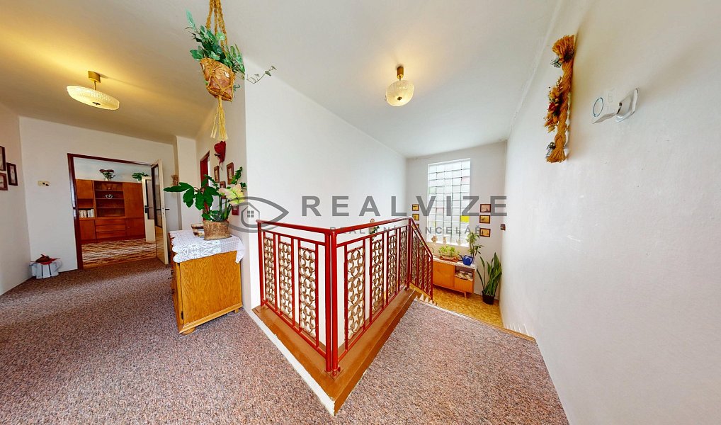 Prodej domu 180 m² s pozemkem 1 451 m², Nové Hrady – náhled fotky 16