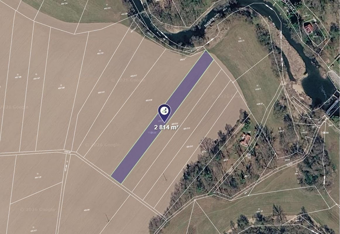 Prodej pole 3 824 m²