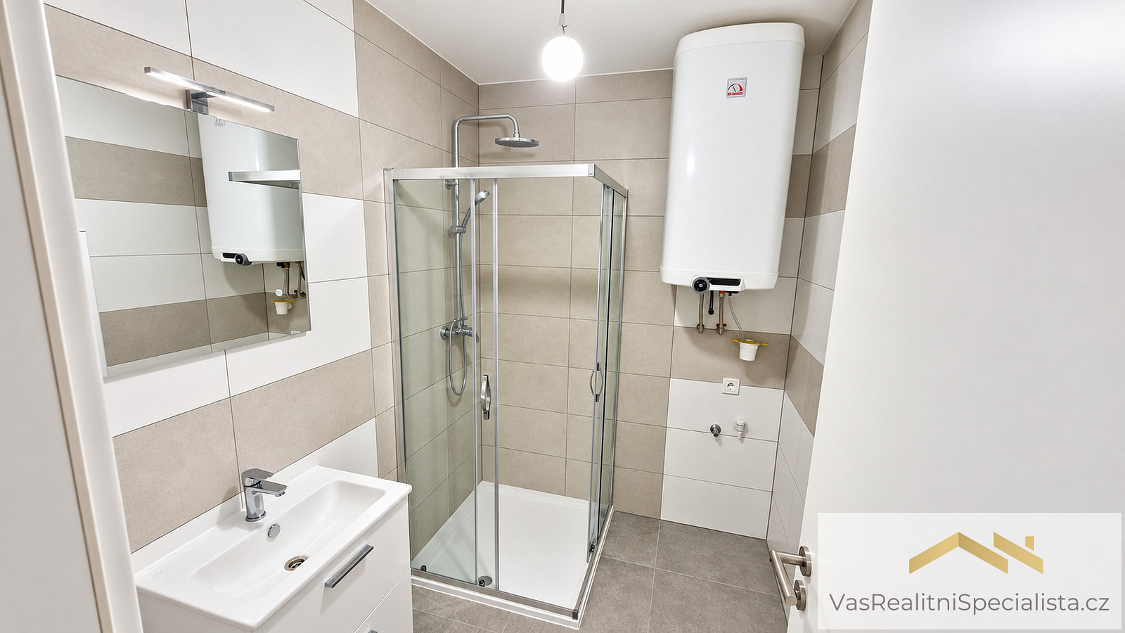 Pronájem bytu 3+kk 62 m² – fotografie 4