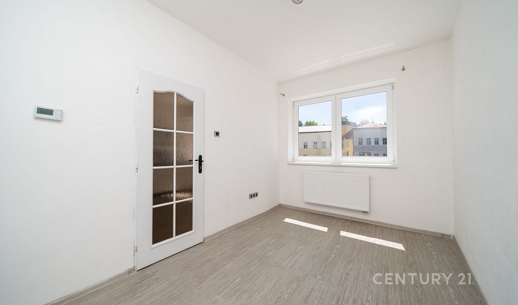 Prodej nájemního domu, činžáku 113 m², Úpice – náhled fotky 23