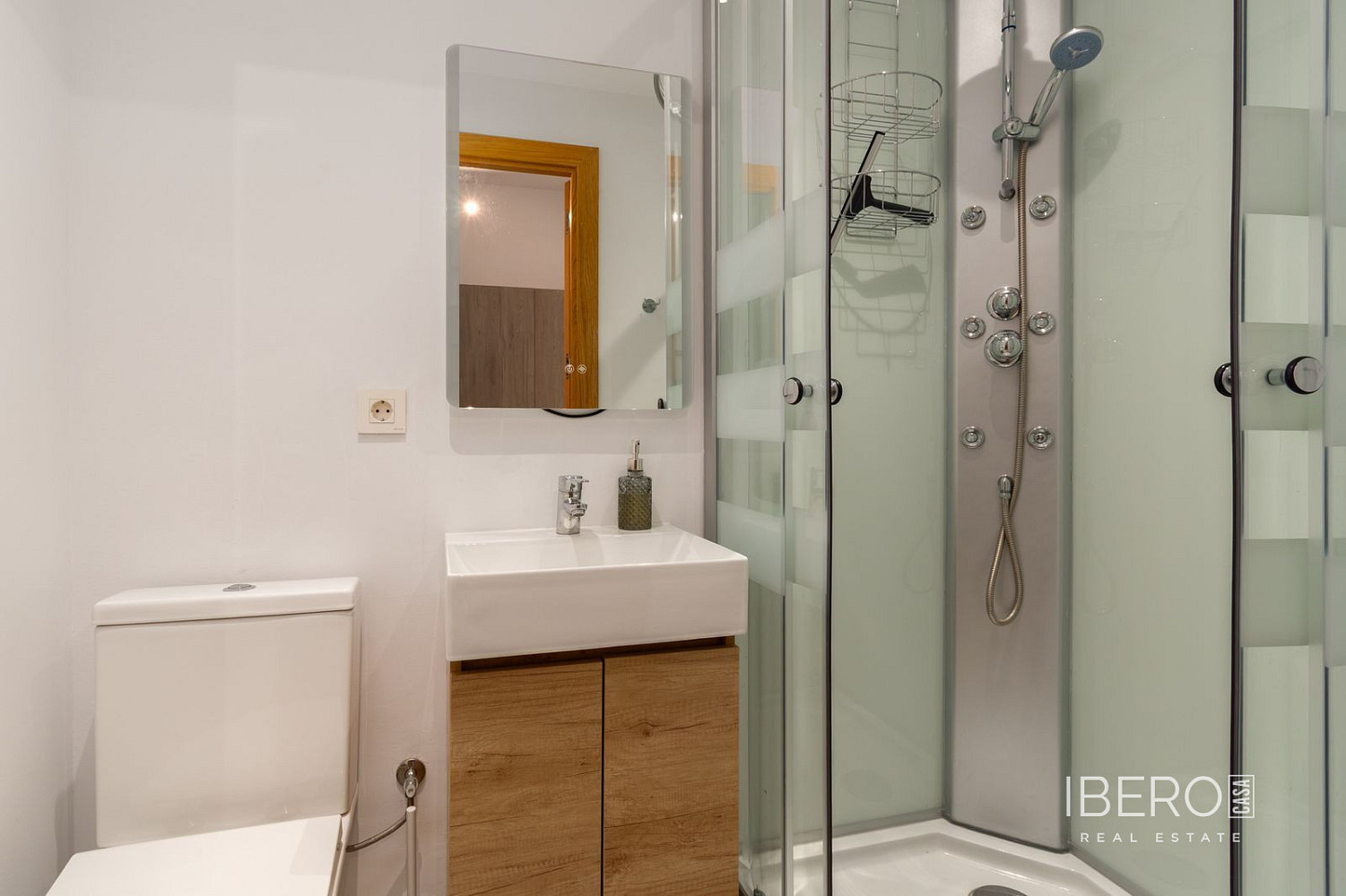 Piso 5+kk – Marbella, Nueva Andalucía - Más