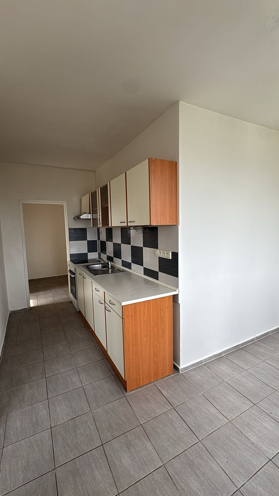 Pronájem bytu 3+1 73 m² – fotografie 2