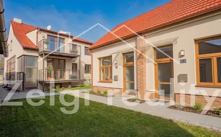 Prodej domu 530 m² s pozemkem 656 m², Vítězná, Ratíškovice, okres Hodonín