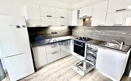 Pronájem bytu 3+1 100 m², Sokolovská, Praha 9 - Libeň
