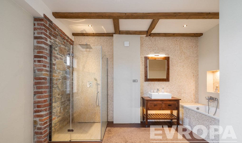 Prodej domu 495 m² s pozemkem 528 m², Vrchlabí – náhled fotky 10