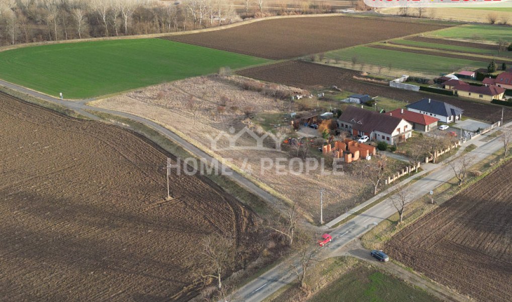 Prodej stavebního pozemku 1 600 m², Cvrčovice – náhled fotky 9