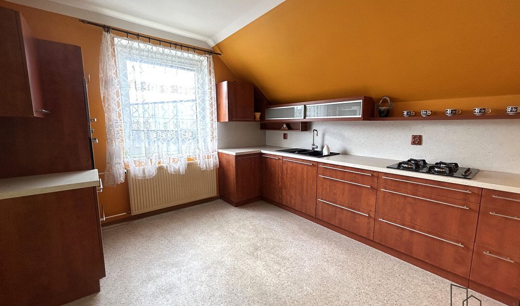 Pronájem ubytovacího objektu 150 m², Třinec – náhled fotky 4