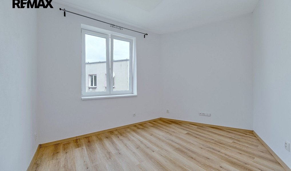 Prodej bytu 2+1 50 m², Aš – náhled fotky 7