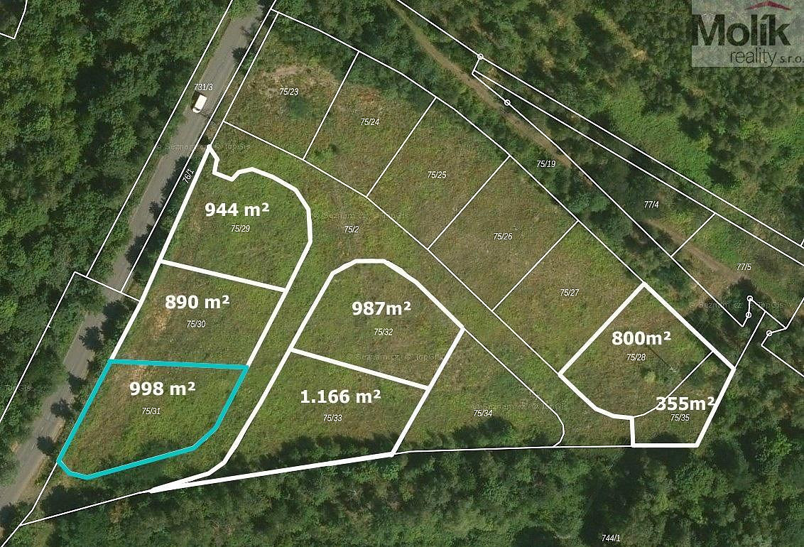 Prodej stavebního pozemku 998 m²