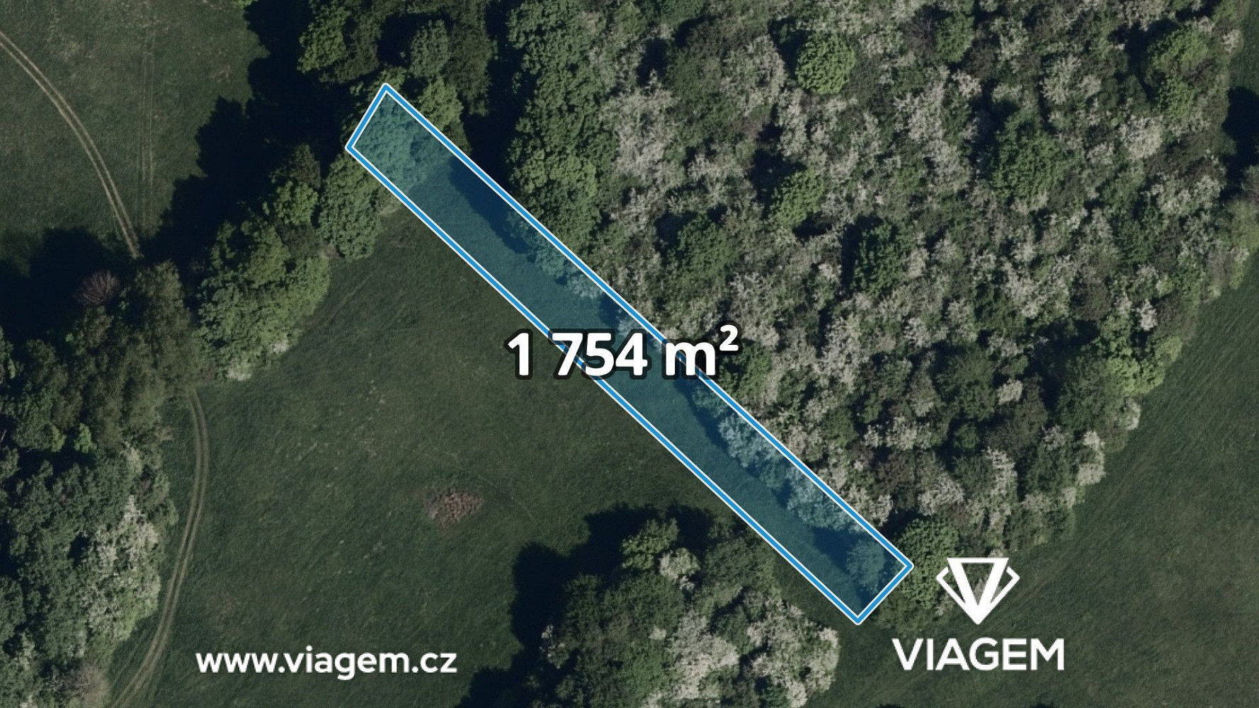 Prodej pole 877 m²