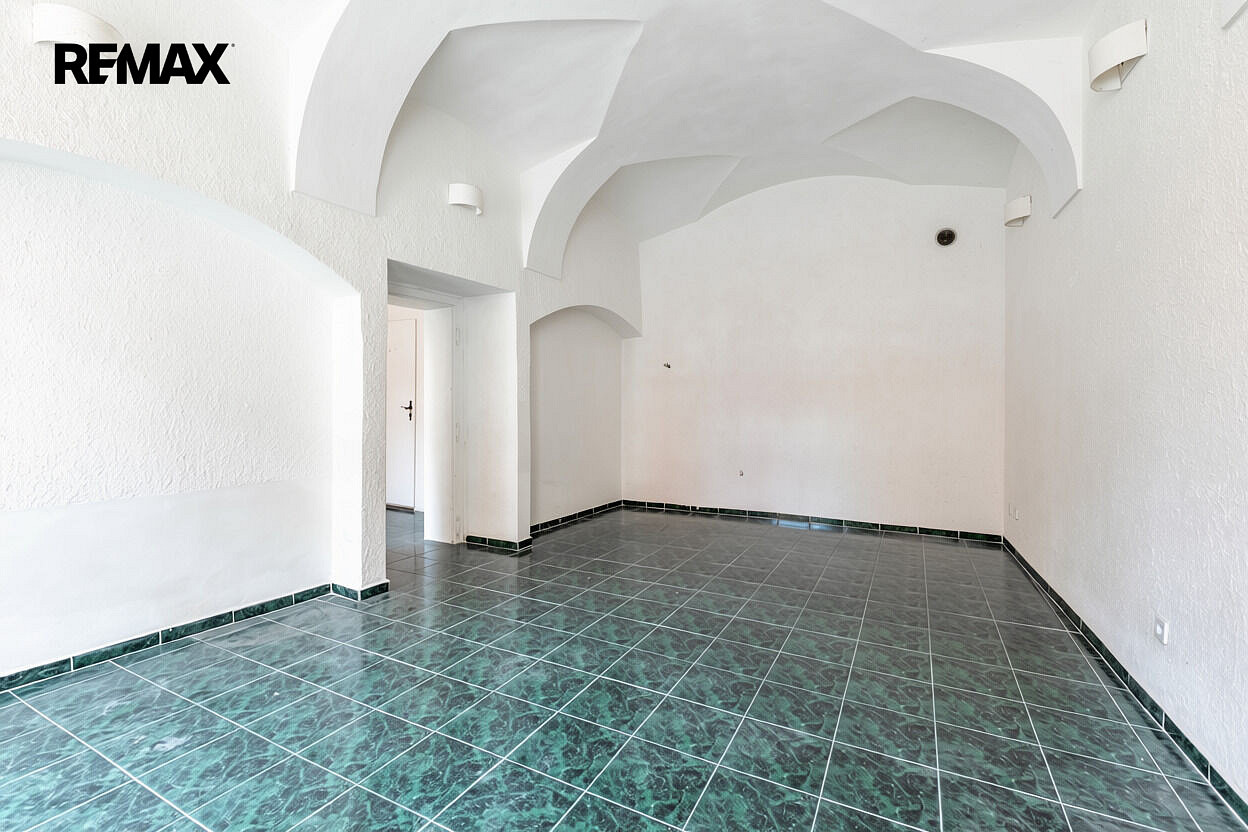 Pronájem obchodních prostor 36 m² – fotografie 4